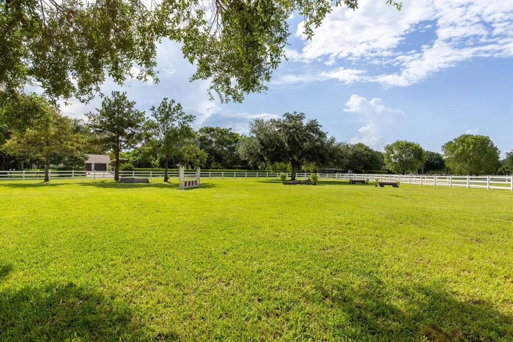 844 Arabian Drive Loxahatchee, FL 33470