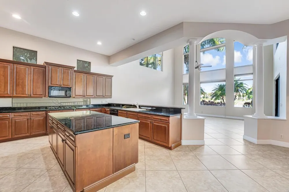 10513 Versailles Boulevard Wellington, FL 33449