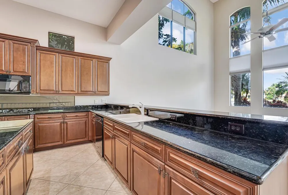 10513 Versailles Boulevard Wellington, FL 33449