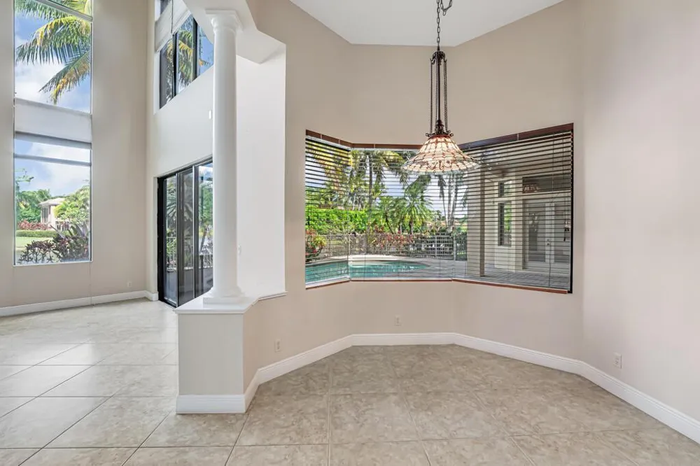 10513 Versailles Boulevard Wellington, FL 33449