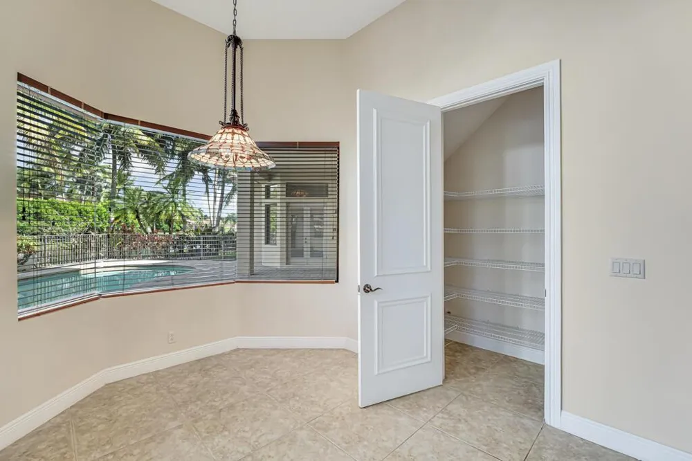 10513 Versailles Boulevard Wellington, FL 33449