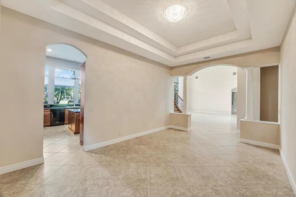 10513 Versailles Boulevard Wellington, FL 33449