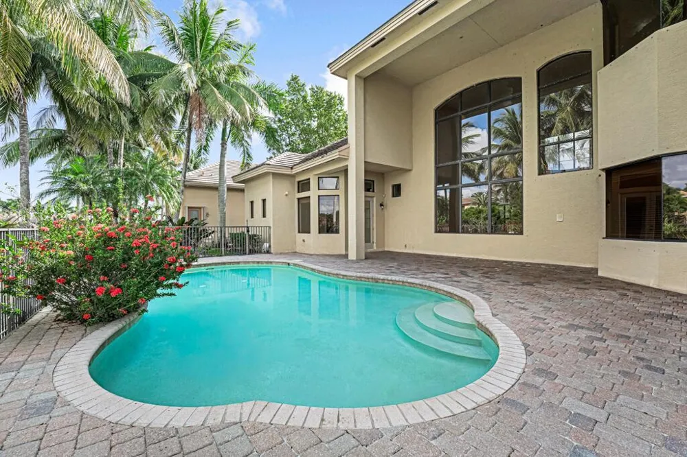 10513 Versailles Boulevard Wellington, FL 33449