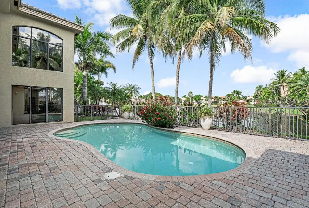 10513 Versailles Boulevard Wellington, FL 33449