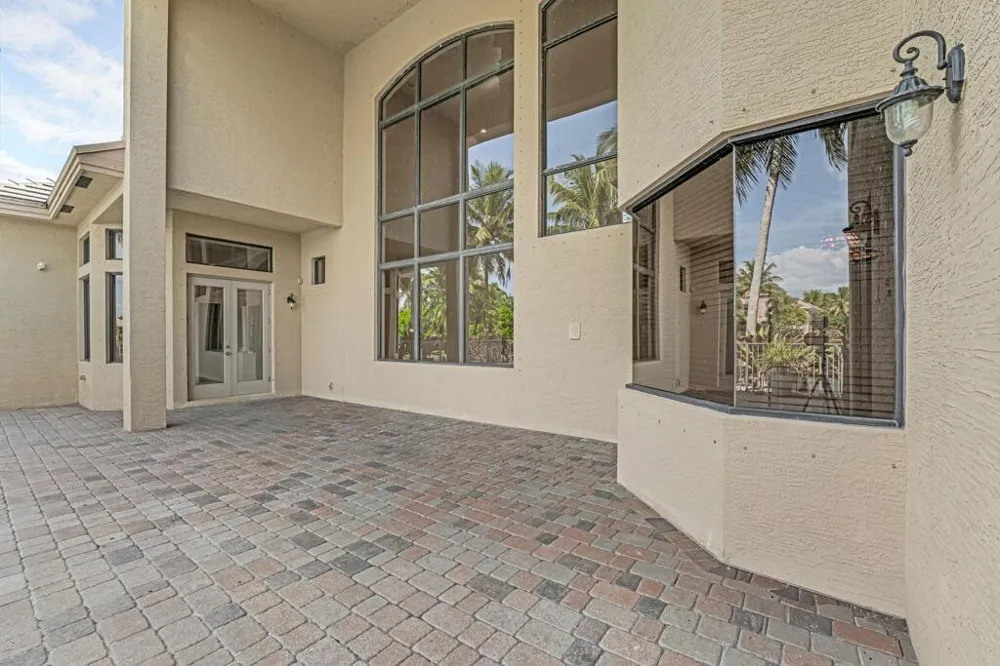 10513 Versailles Boulevard Wellington, FL 33449