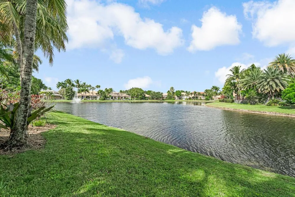 10513 Versailles Boulevard Wellington, FL 33449