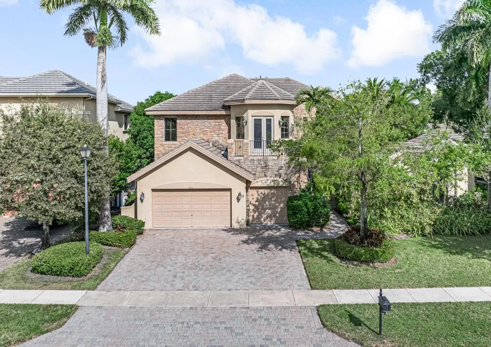 10513 Versailles Boulevard Wellington, FL 33449
