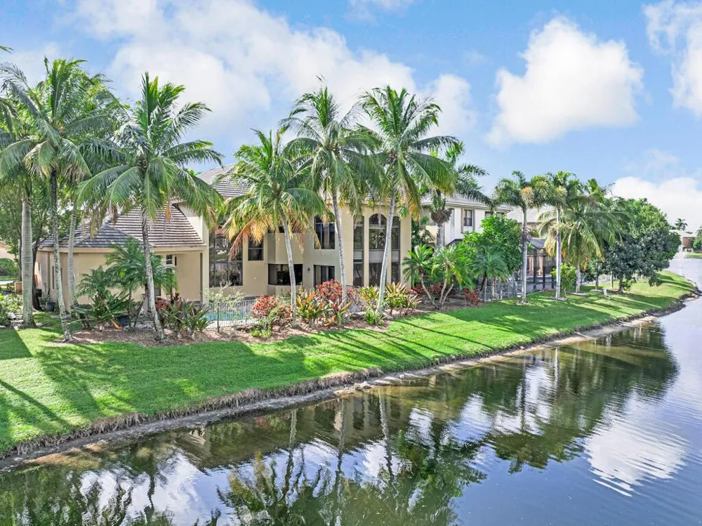 10513 Versailles Boulevard Wellington, FL 33449