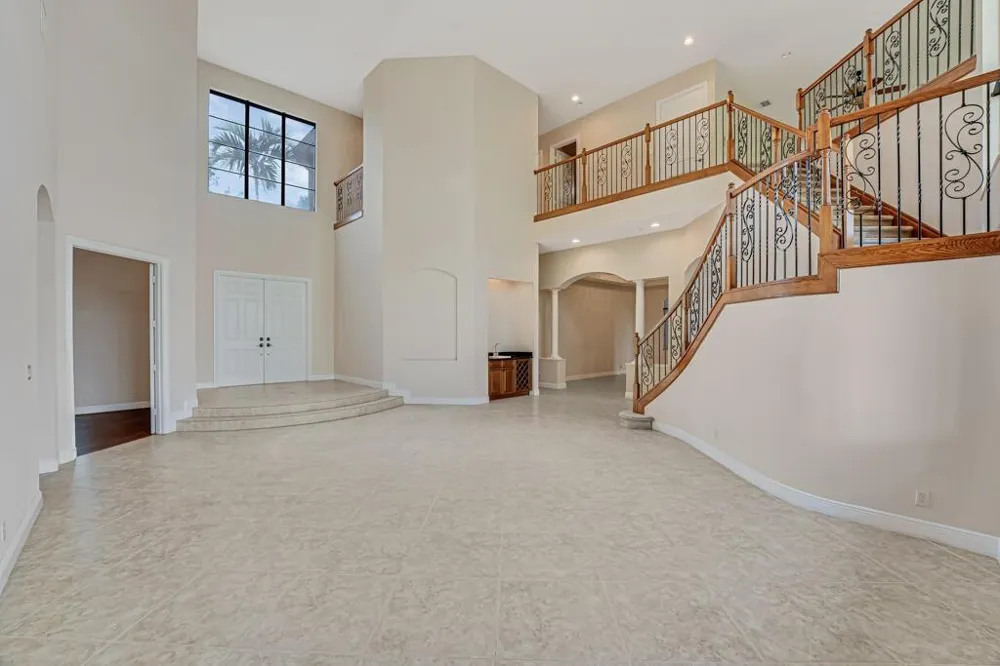 10513 Versailles Boulevard Wellington, FL 33449