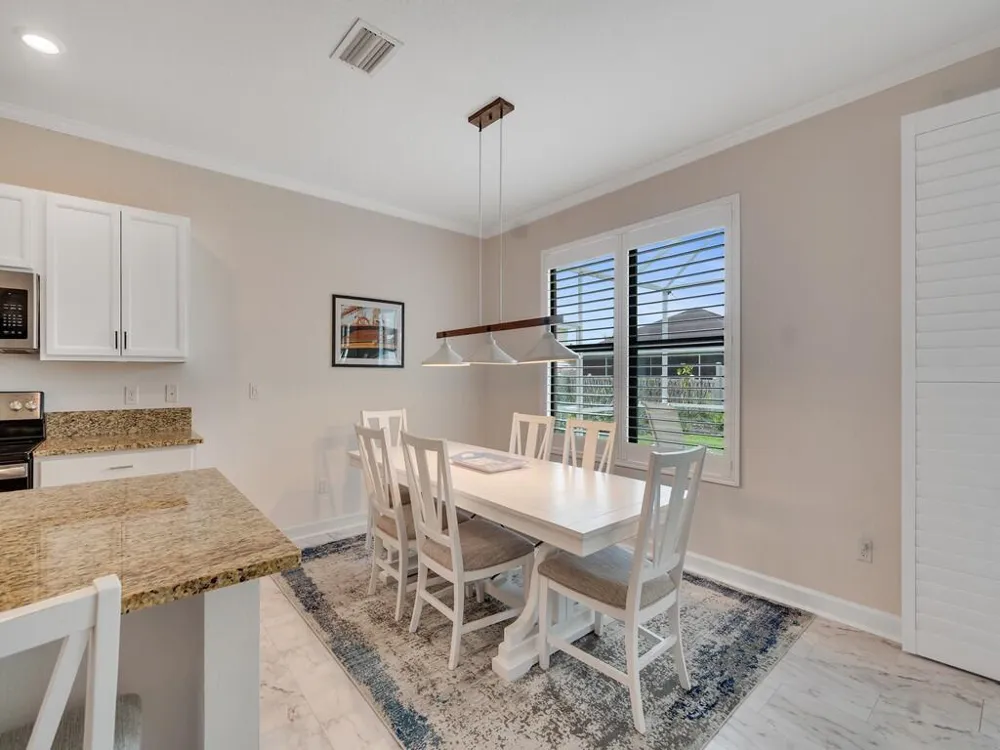 10105 Verona Manor Vero Beach, FL 32966
