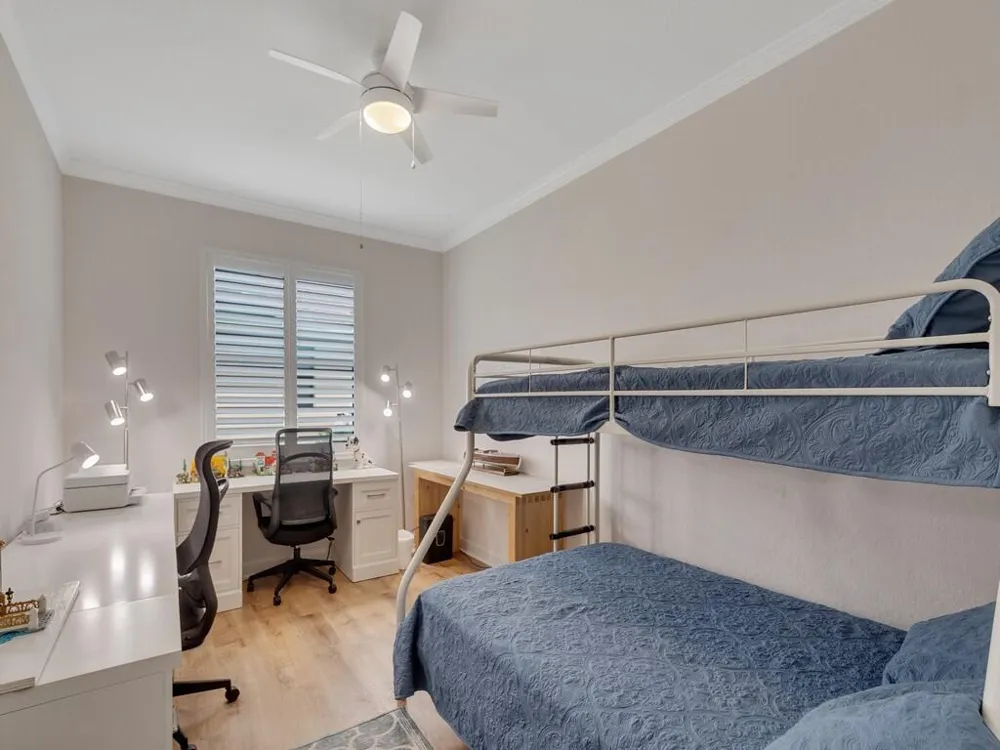 10105 Verona Manor Vero Beach, FL 32966