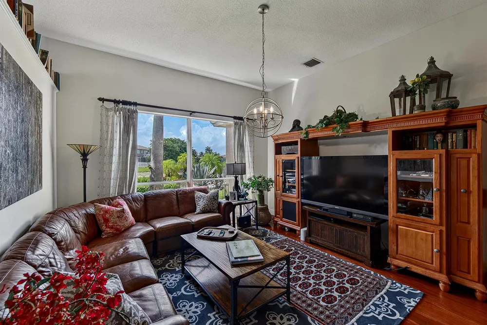 22011 Palm Grass Drive Boca Raton, FL 33428