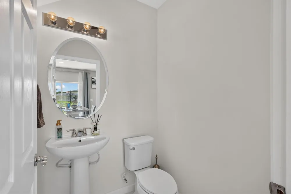 2521 NW Treviso Circle Port St. Lucie, FL 34986