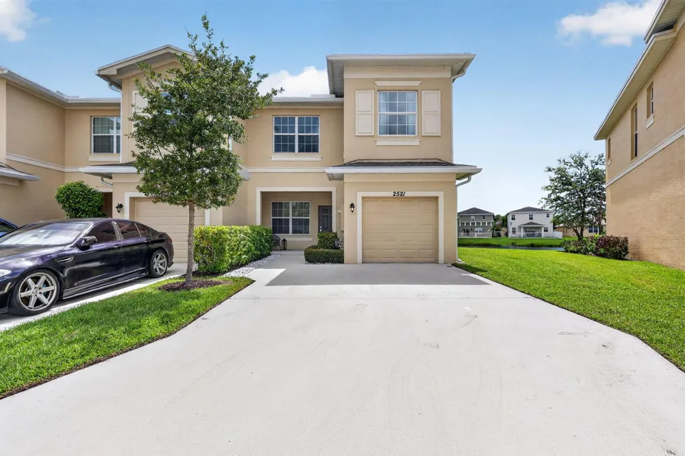 2521 NW Treviso Circle Port St. Lucie, FL 34986