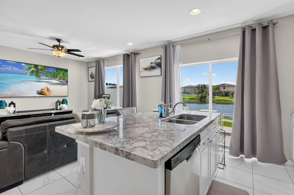 2521 NW Treviso Circle Port St. Lucie, FL 34986