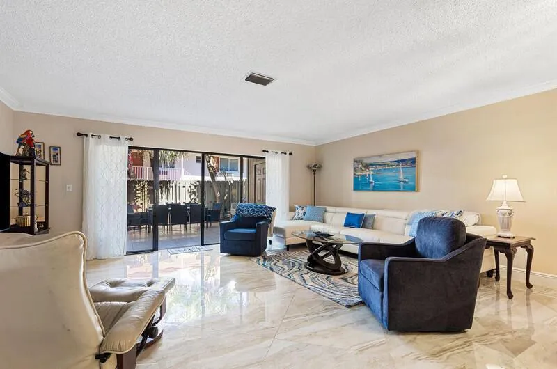 3409 SE 8th Street #6 Pompano Beach, FL 33062
