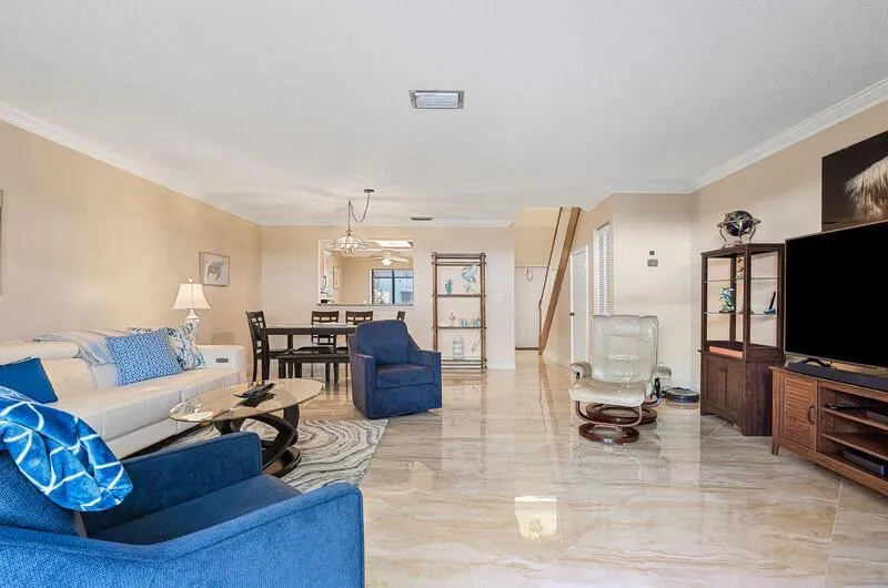 3409 SE 8th Street #6 Pompano Beach, FL 33062