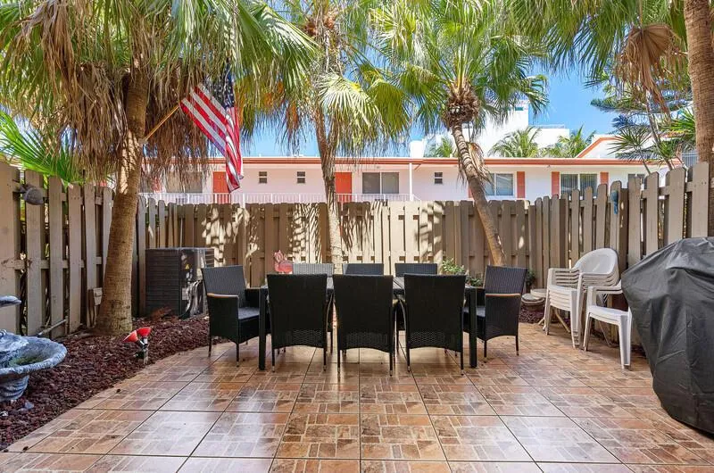 3409 SE 8th Street #6 Pompano Beach, FL 33062