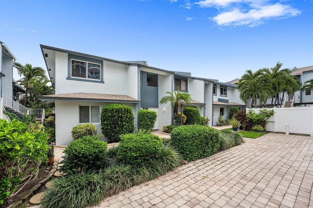 3409 SE 8th Street #6 Pompano Beach, FL 33062