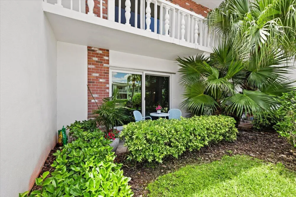 4501 S Ocean Boulevard #F2 South Palm Beach, FL 33480