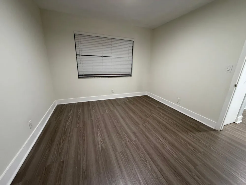 615 S State Road 7 #1d Margate, FL 33068