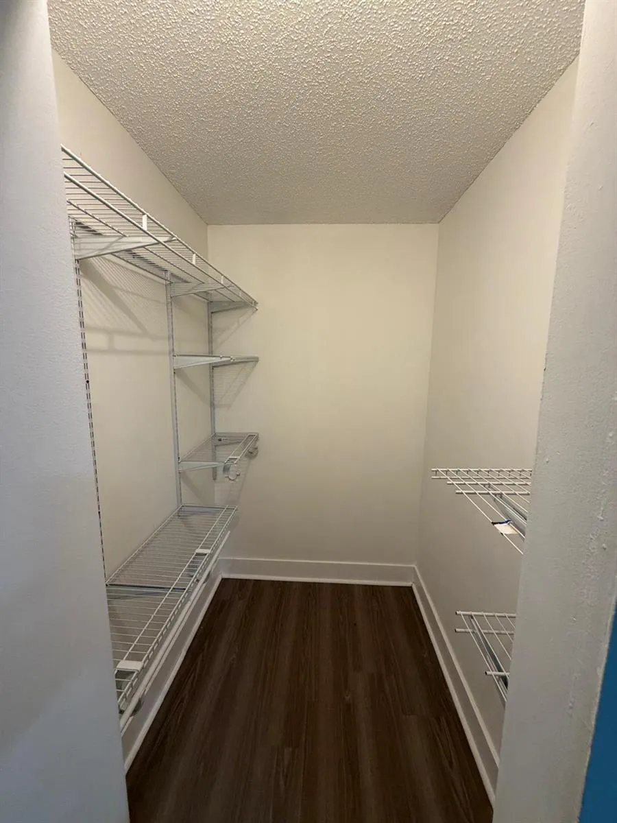 615 S State Road 7 #1d Margate, FL 33068