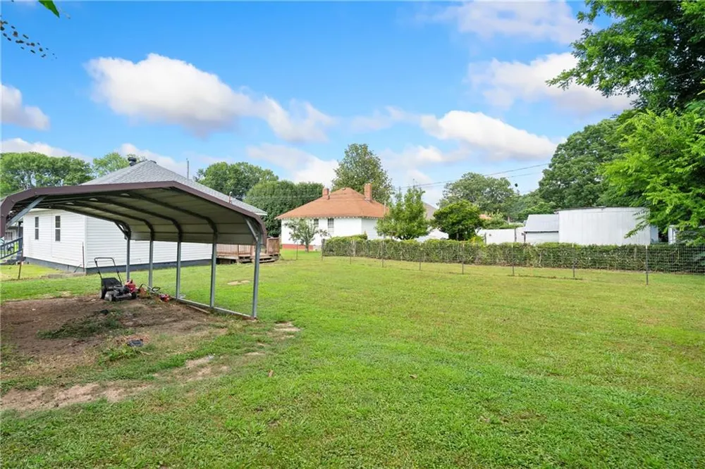 473 Conway Street Dalton, GA 30720