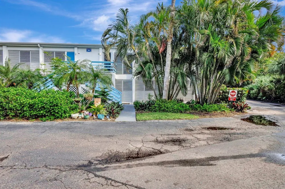 11000 S Ocean Drive #1d Jensen Beach, FL 34957