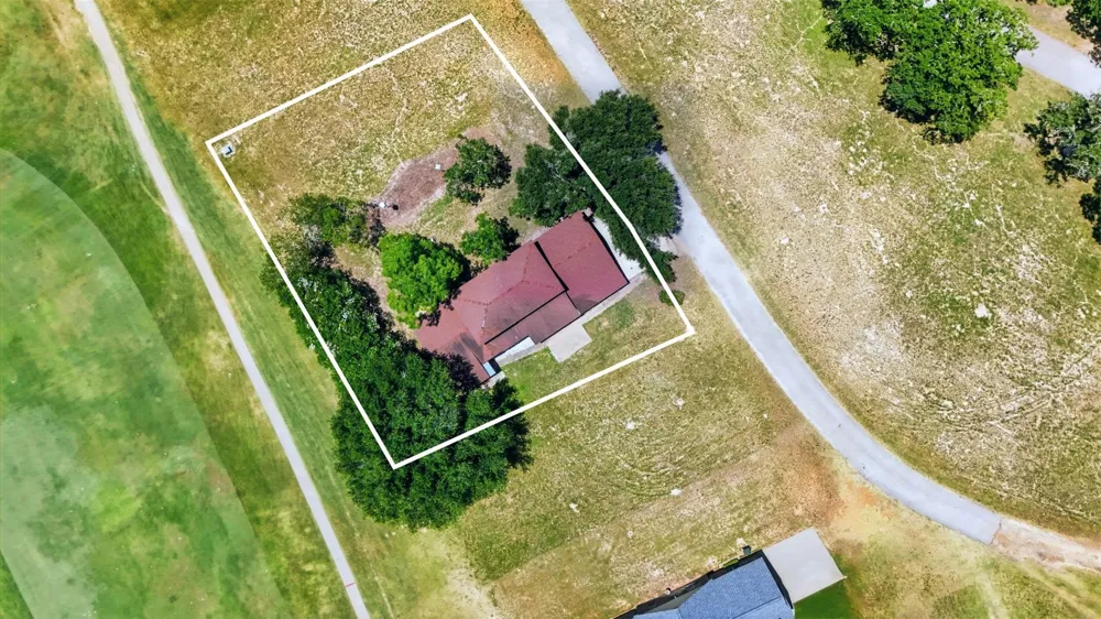 22 Patio Drive Hilltop Lakes, TX 77871