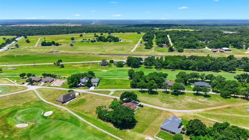 22 Patio Drive Hilltop Lakes, TX 77871