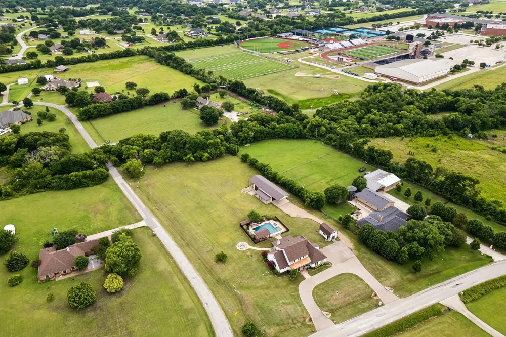 1700 Rock Ridge Road Lucas, TX 75002
