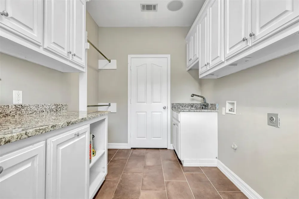 1700 Rock Ridge Road Lucas, TX 75002