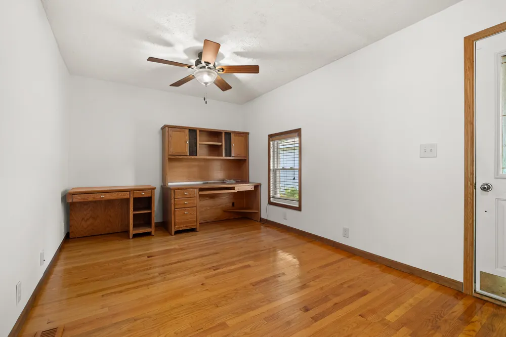 59418 65th Street Hartford Township, MI 49057