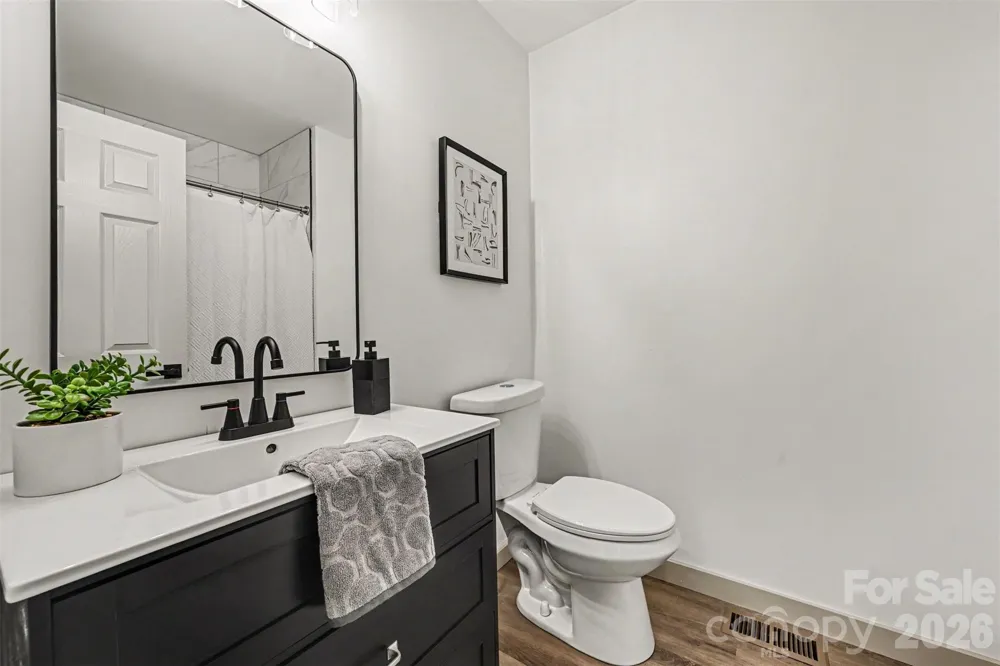 104 E Hartford Avenue Bessemer City, NC 28016