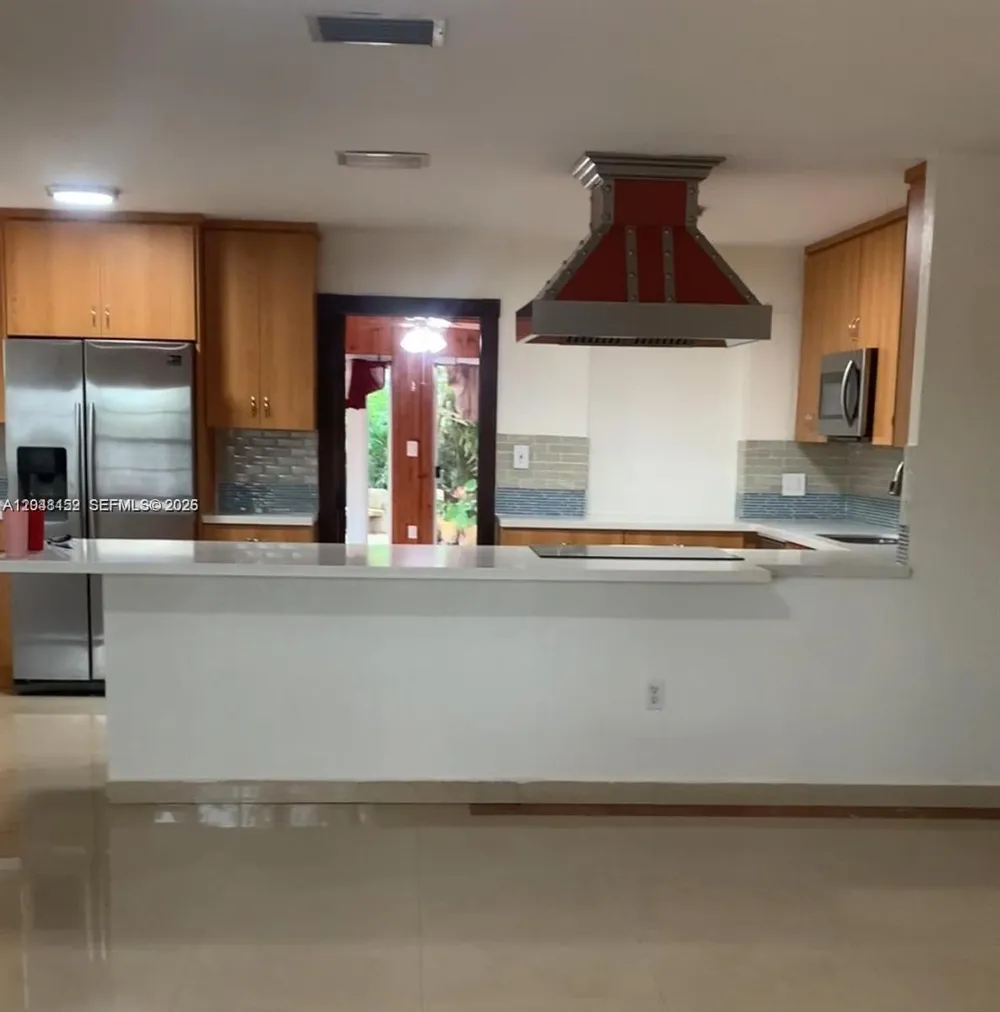 10955 SW 56th St Miami, FL 33165