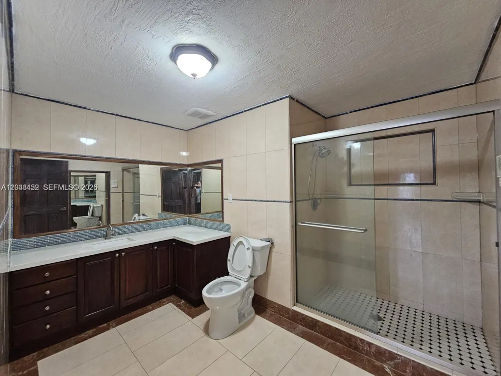 10955 SW 56th St Miami, FL 33165