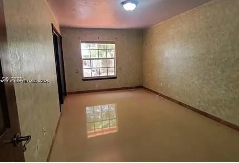 10955 SW 56th St Miami, FL 33165