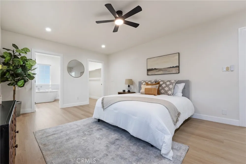 5612 S Rimpau Los Angeles, CA 90043