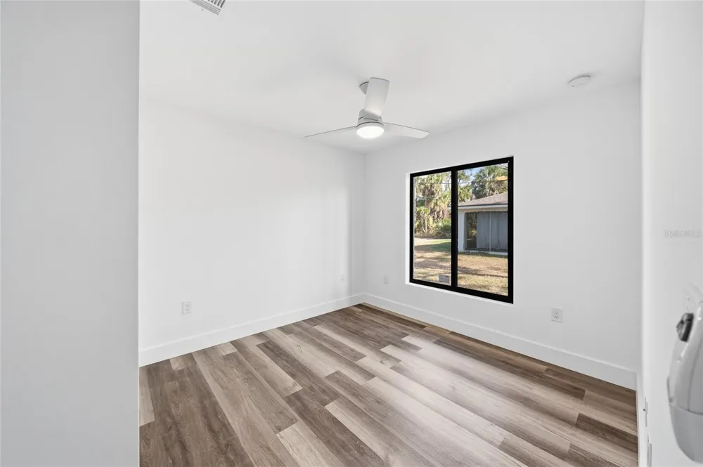 15468 CHAMBERLAIN BOULEVARD Port Charlotte, FL 33953
