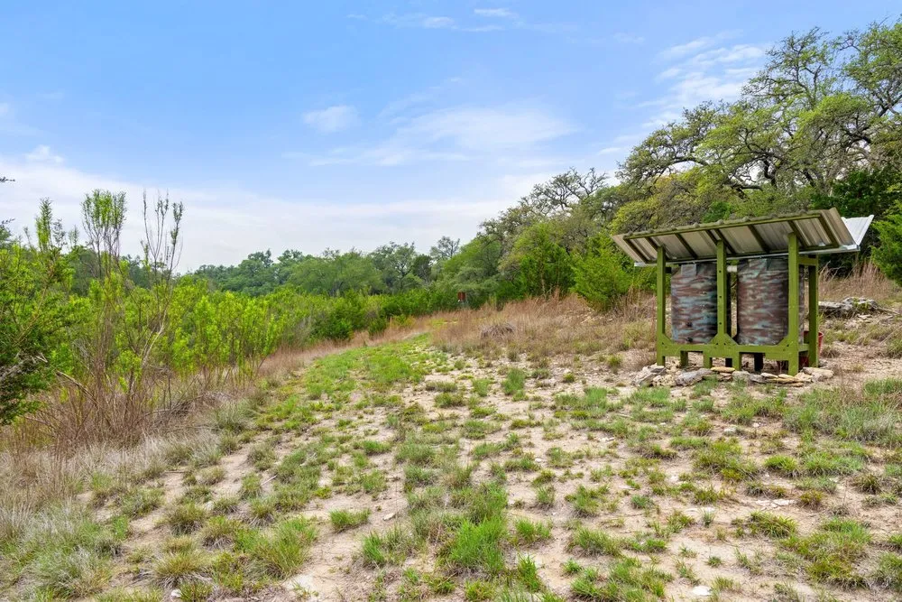 1850 Pursley Road Dripping Springs, TX 78620