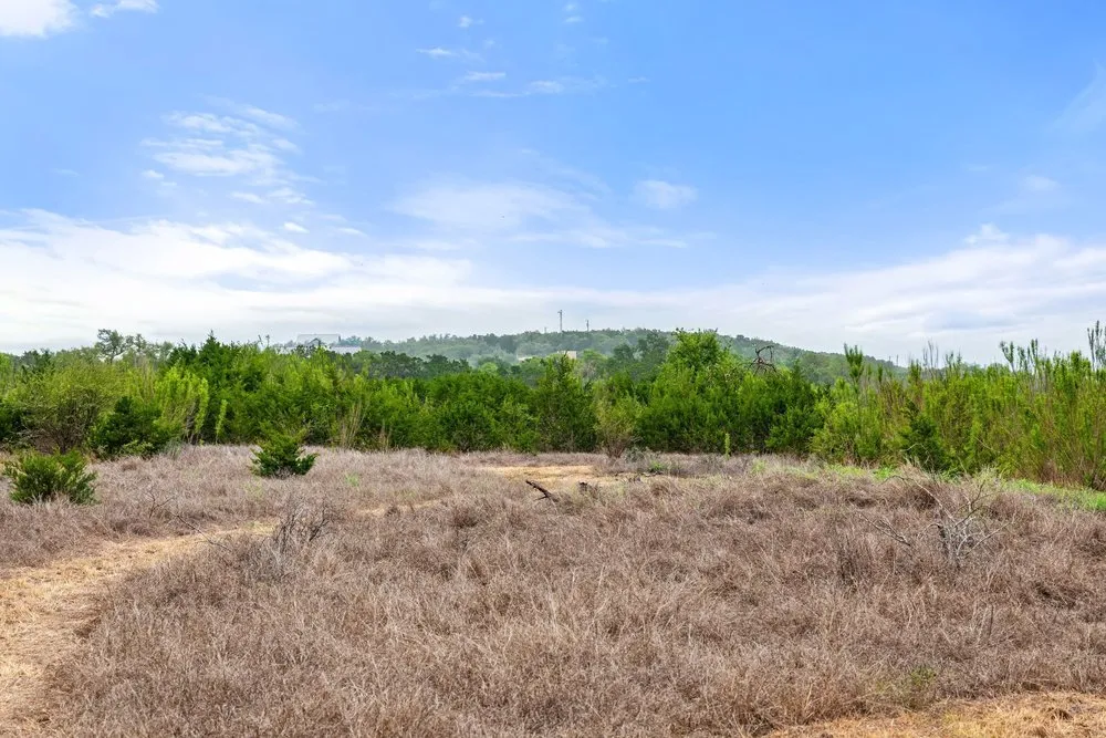 1850 Pursley Road Dripping Springs, TX 78620