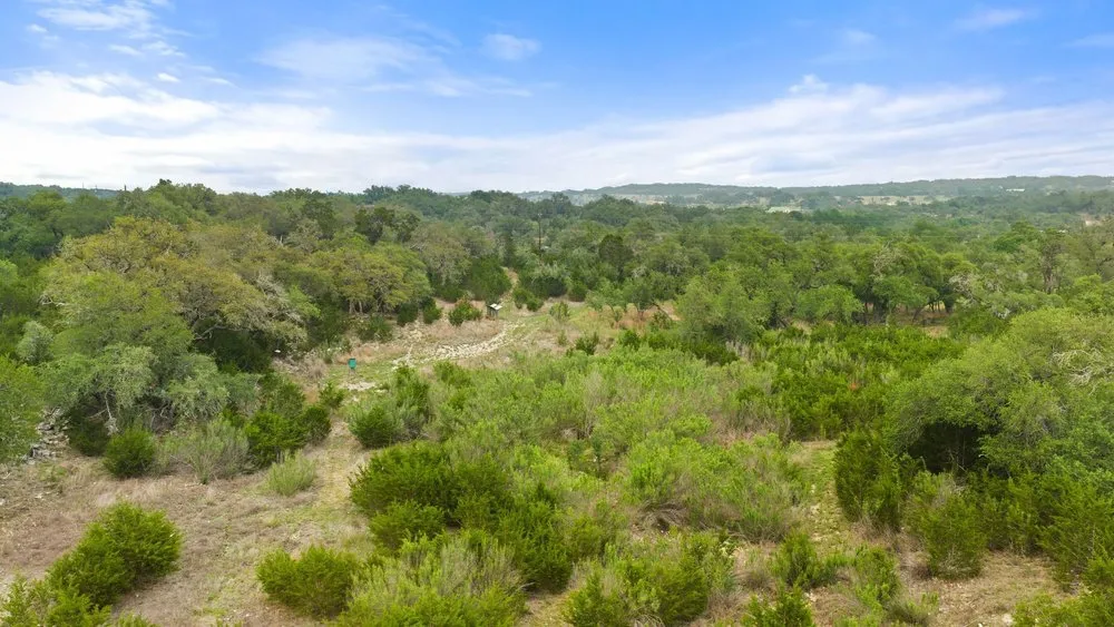 1850 Pursley Road Dripping Springs, TX 78620