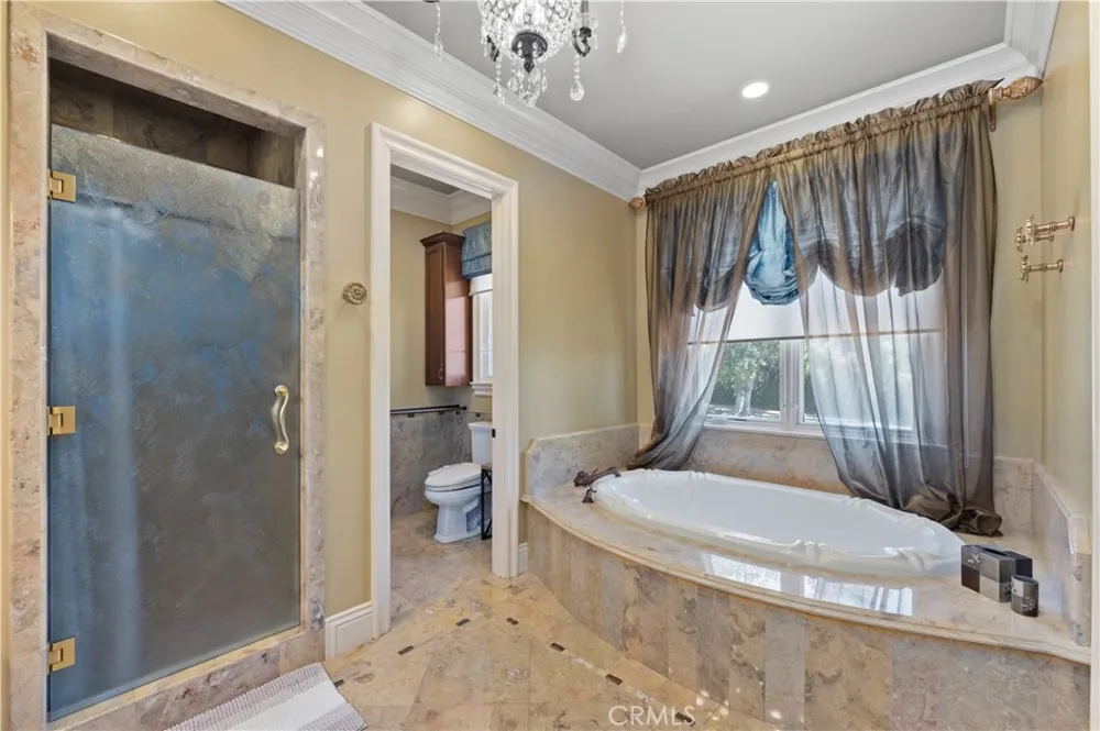 1433 Royal Oaks Bradbury, CA 91008