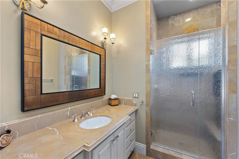 1433 Royal Oaks Bradbury, CA 91008