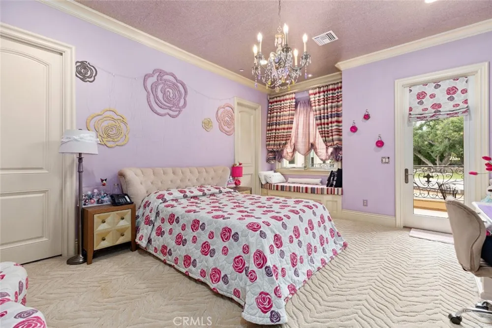 1433 Royal Oaks Bradbury, CA 91008