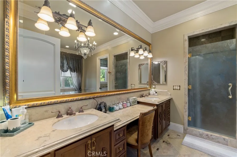 1433 Royal Oaks Bradbury, CA 91008