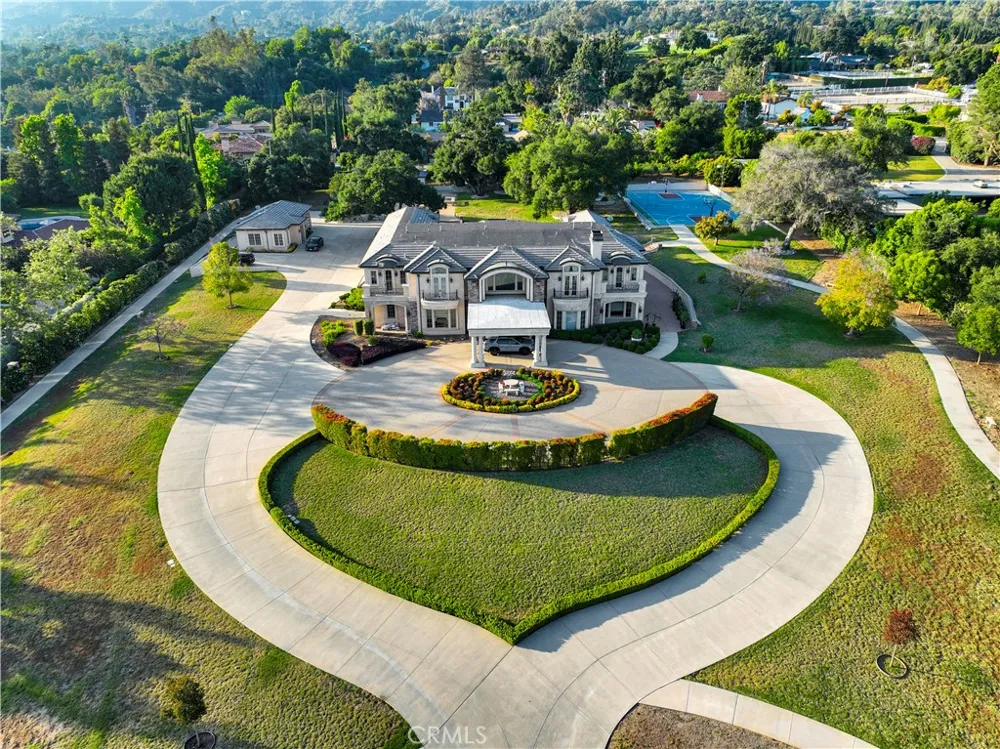 1433 Royal Oaks Bradbury, CA 91008