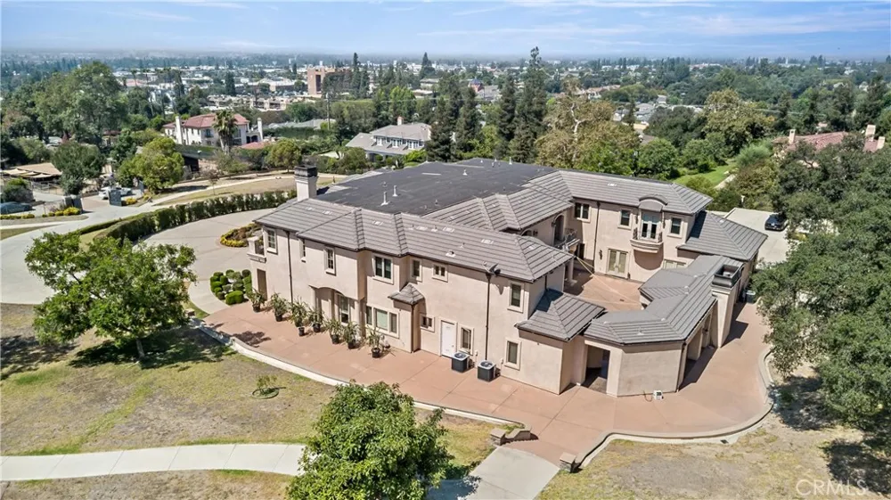 1433 Royal Oaks Bradbury, CA 91008
