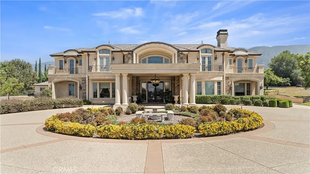 1433 Royal Oaks Bradbury, CA 91008