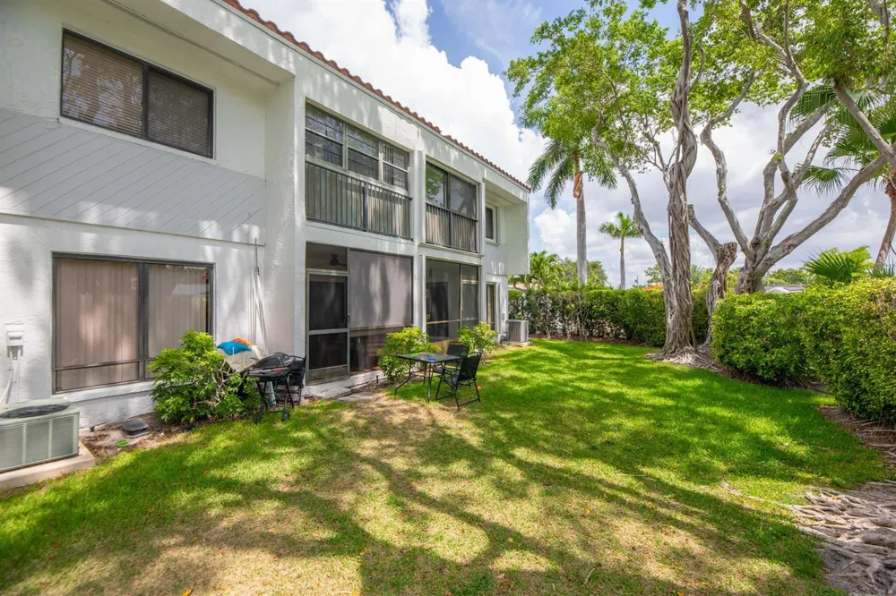 5201 NE 14th Terrace #3 Fort Lauderdale, FL 33334